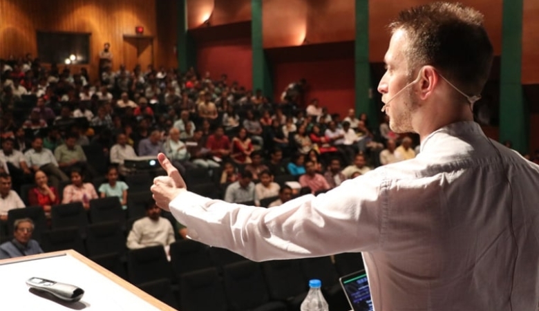 Yemek Davetinden Görüntüler